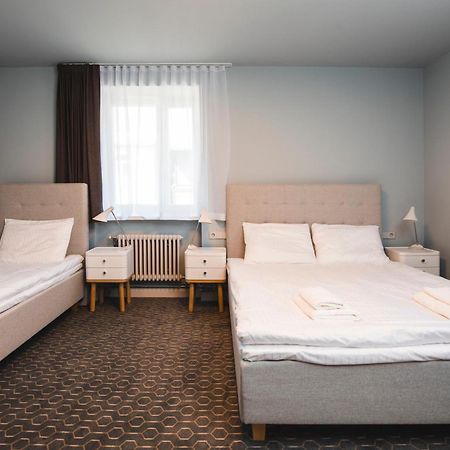 Roze Park Rooms Liepāja Esterno foto